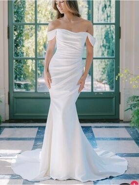 Anne Barge Naomi Wedding dress size 8